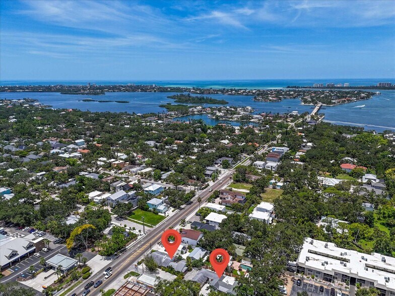 More Photos Of 1760 Wisconsin Ln, Sarasota Multifamily For Sale