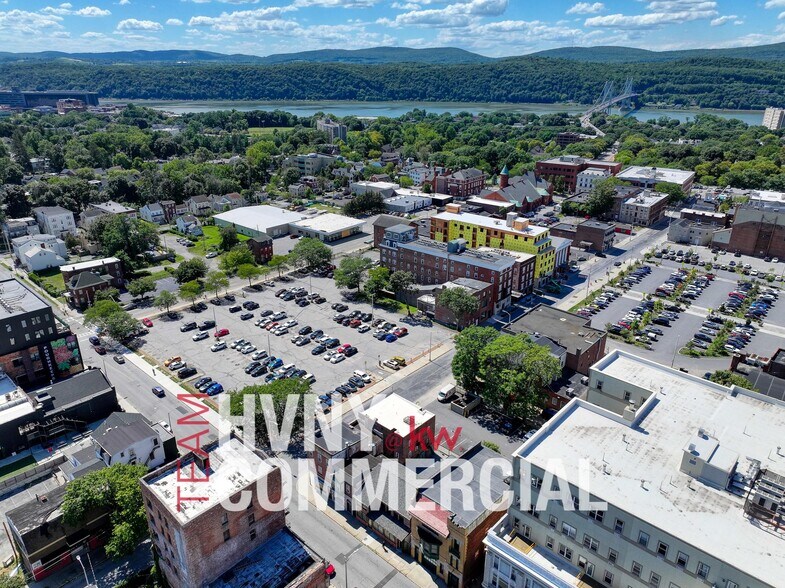 More Photos Of 63 Cannon St, Poughkeepsie Office Residential For Lease