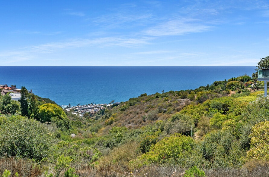 More Photos Of 749 Marlin Drive, Laguna Beach Land For Sale