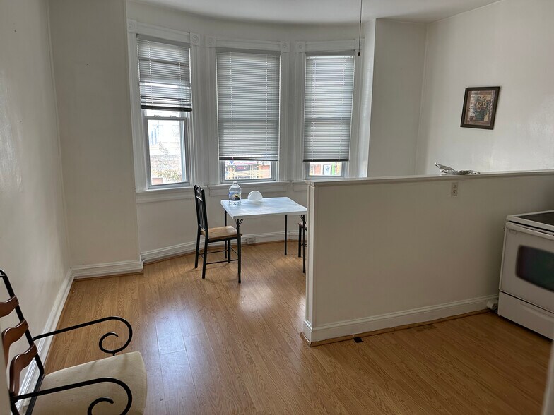 More Photos Of 4601-4603 Eastern Ave, Baltimore Office For Lease