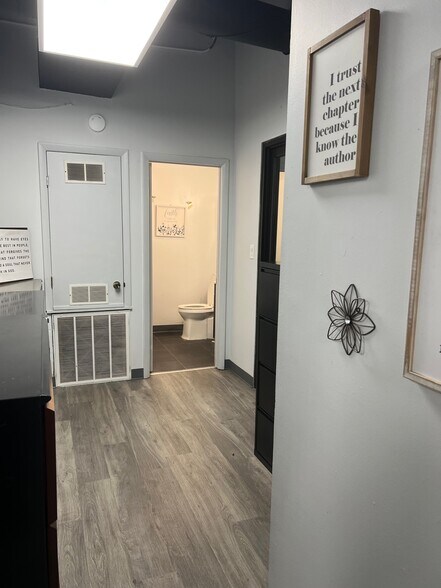 More Photos Of 1425 S University Ave, Little Rock Medical For Sale
