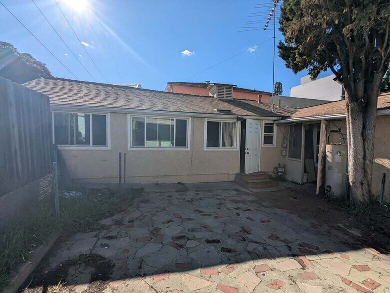 More Photos Of 702 Vesta St, Inglewood Manufacturing For Sale