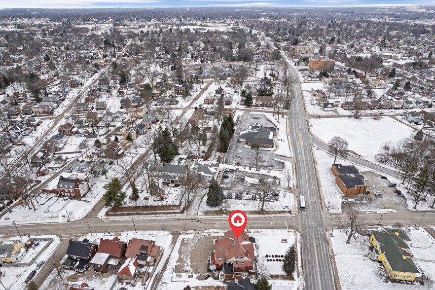 More Photos Of 1435 Market Ave N, Canton Office Residential For Sale