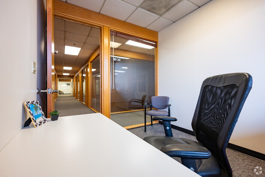 More Photos Of 131 Stony Cir, Santa Rosa Coworking Space