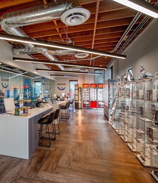 More Photos Of 660 W Baker St, Costa Mesa Unknown For Lease