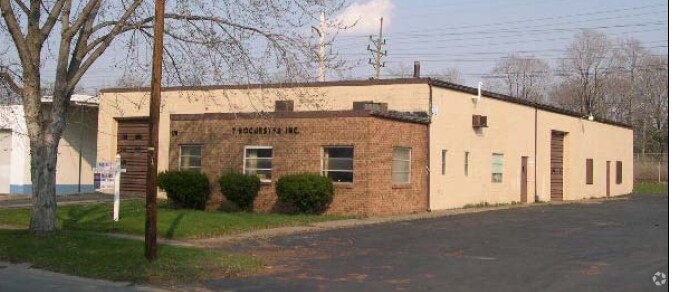 More Photos Of 170 Bennington Dr, Rochester Manufacturing For Lease