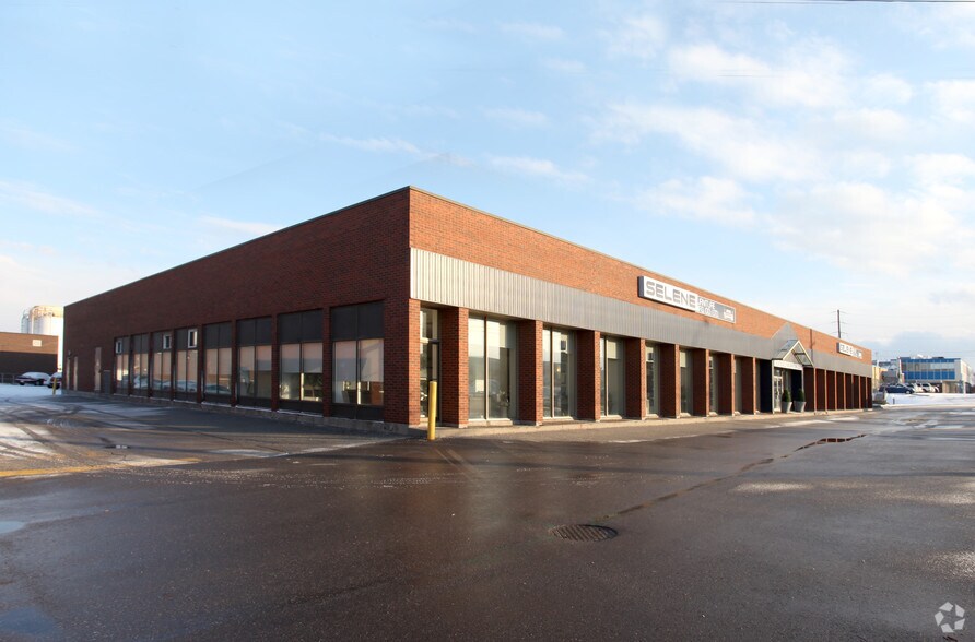 Primary Photo Of 8051 Keele St, Concord Warehouse For Lease