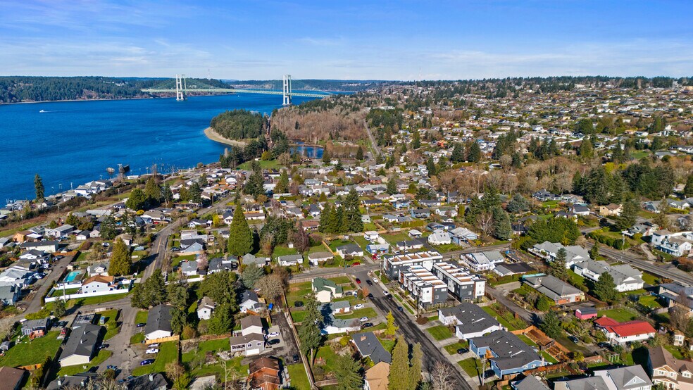 More Photos Of 8524 19th St W, Tacoma Apartments For Sale