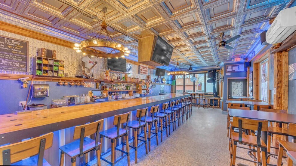 More Photos Of 908 Michigan Ave, Sheboygan Bar For Sale