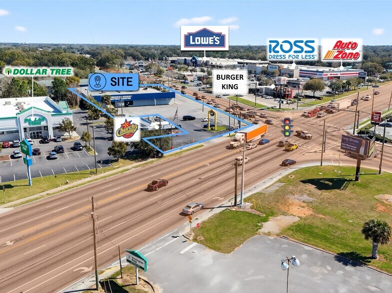More Photos Of 4500 Mobile Hwy, Pensacola Freestanding For Sale