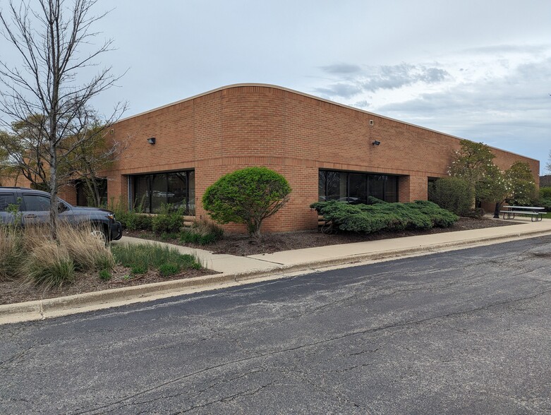 Primary Photo Of 185 Hansen Ct, Wood Dale Office For Lease