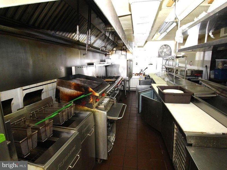 1470 W Baltimore Pike, Toughkenamon, PA 19374 Retail For Lease