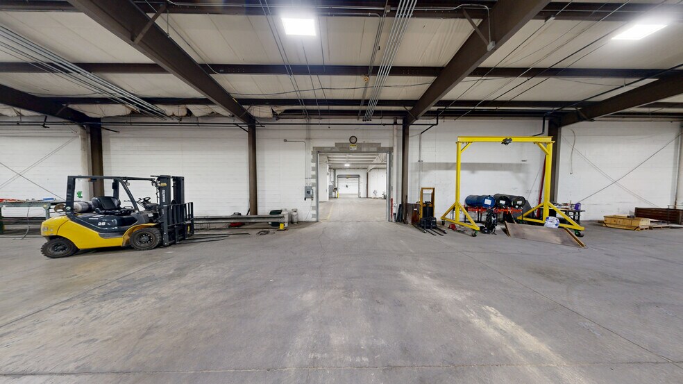 More Photos Of 1325 S Perkins St, Appleton Manufacturing For Sale