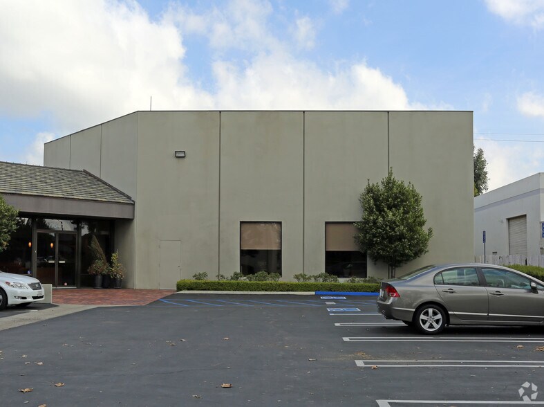 More Photos Of 1641 Langley Ave, Irvine Light Manufacturing For Sale