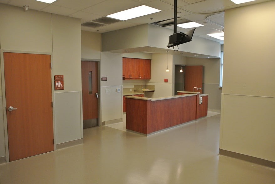 More Photos Of 625 W Central Texas Expy, Harker Heights Skilled Nursing Facility For Lease