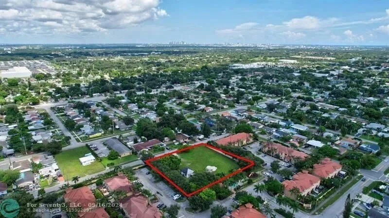 More Photos Of 5830 Liberty St, Hollywood Land For Lease