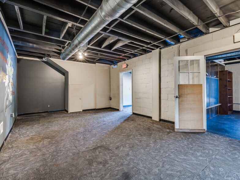 More Photos Of 605 S Peoria Ave, Tulsa Storefront Retail Office For Lease