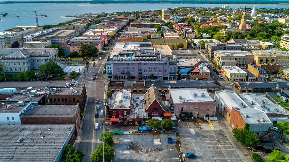 More Photos Of 32 N Market St, Charleston Storefront For Lease