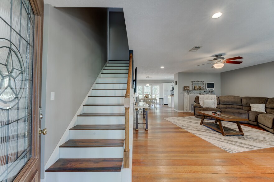 More Photos Of 19323 Belleau Wood Dr, Humble Flex For Sale