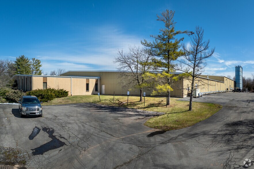 Primary Photo Of 68 County Line Rd, Branchburg Warehouse For Sale