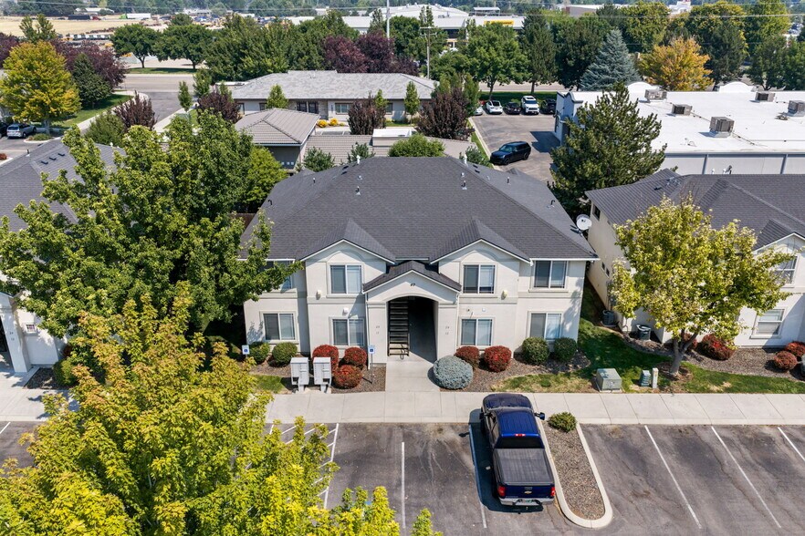 More Photos Of 1805 E Overland Rd, Meridian Apartments For Sale