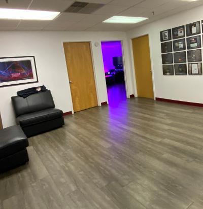 More Photos Of 108-122 John St, Hackensack Warehouse For Lease