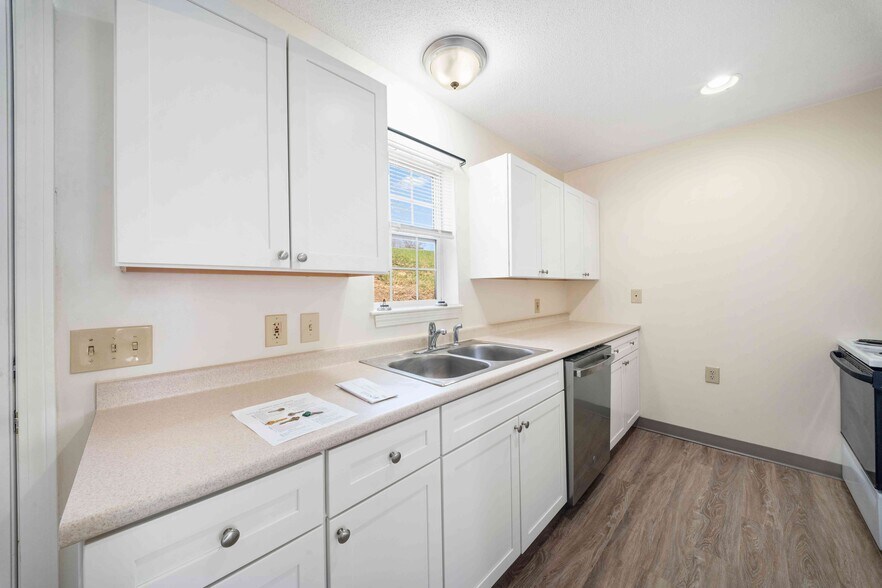 More Photos Of , Bangor Multifamily For Sale