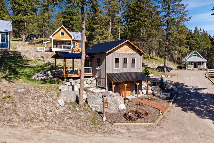 More Photos Of 100 Elk Ridge Trl, Lakeside Specialty For Sale