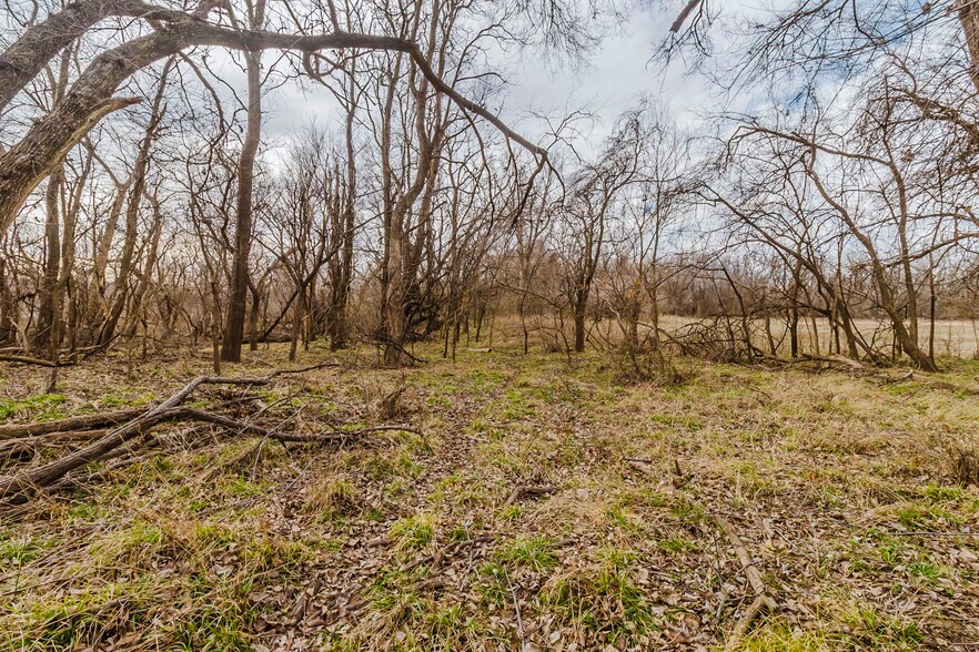 More Photos Of 79+/- Acres on 272nd Rd. Rd @ 41st Rd, Arkansas City Land For Sale