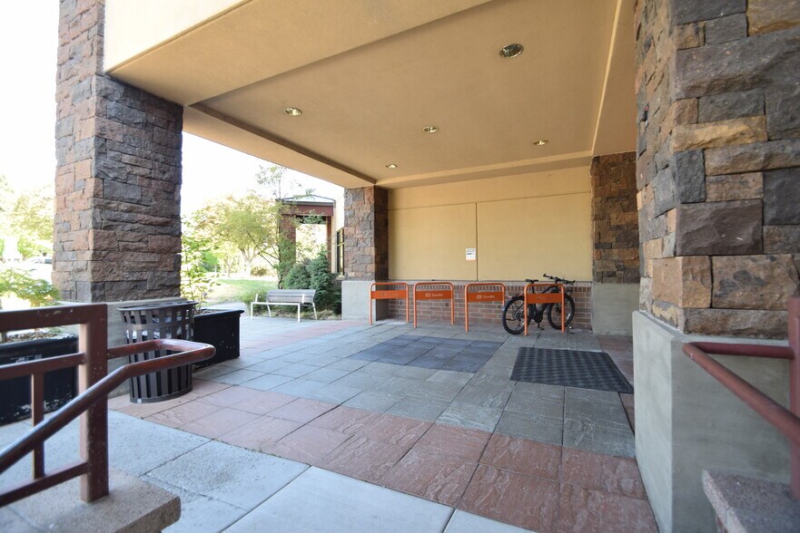 More Photos Of 650 SW Columbia St, Bend Medical For Sale