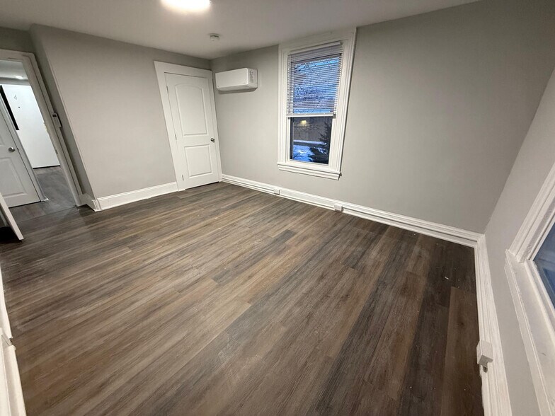 More Photos Of 212 Warren St, Beverly Apartments For Sale