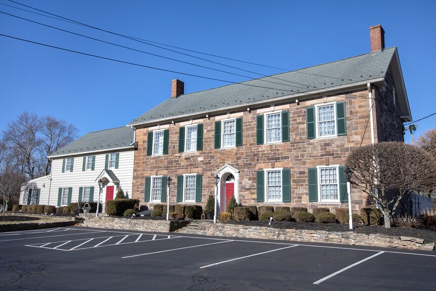More Photos Of 1039 Old York Rd, East Amwell Township Restaurant For Sale