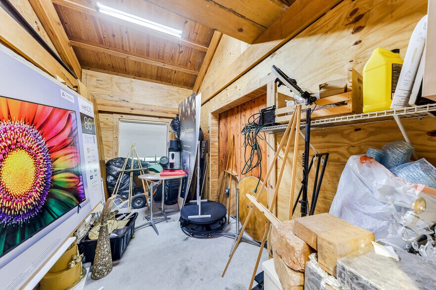 More Photos Of 19050 SW 194th Ave, Miami Lodge Meeting Hall For Sale