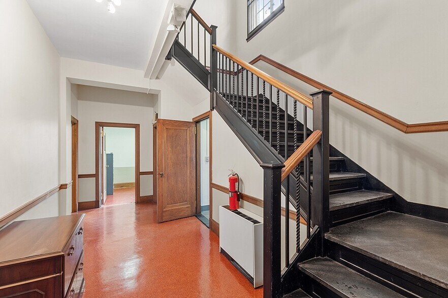 More Photos Of 444 Main St, Athol General Retail For Sale