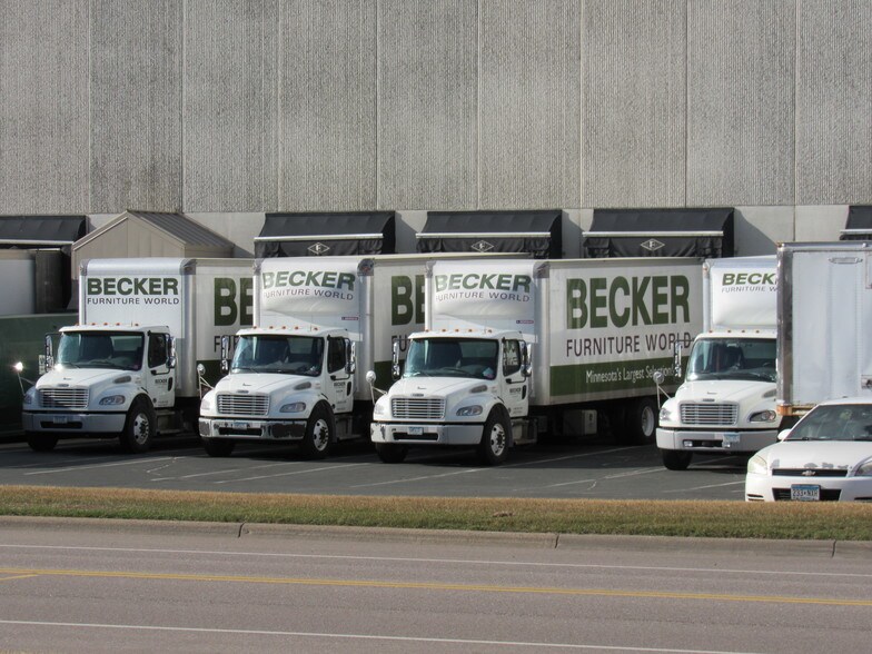 More Photos Of 12940 Prosperity Ave, Becker Distribution For Lease