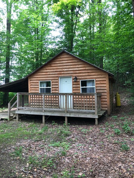 More Photos Of 1316 Pit Rd, Java Center Specialty For Sale