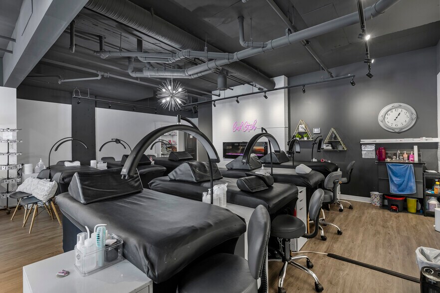 More Photos Of 50 St Thomas St, St. Albert Apartments For Sale