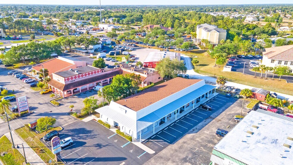 More Photos Of 1315 Homestead Rd N, Lehigh Acres Storefront Retail Office For Lease