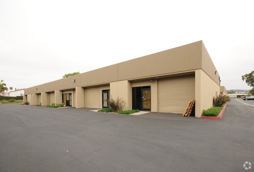 More Photos Of 23342 Peralta Dr, Laguna Hills Warehouse For Lease