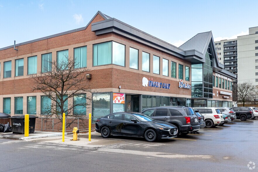Primary Photo Of 751 Victoria St S, Kitchener Medical For Lease