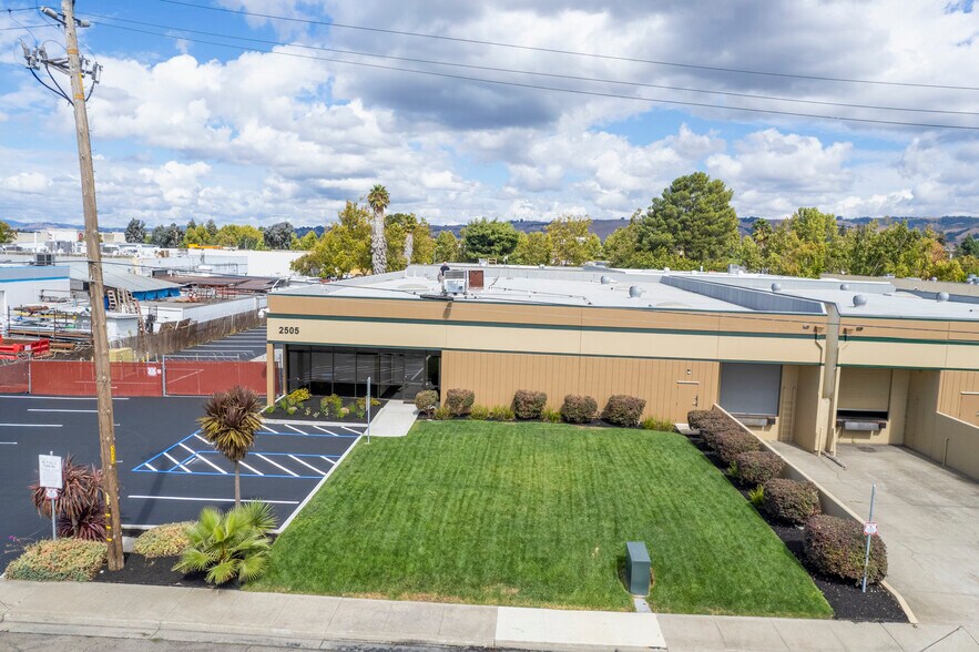 More Photos Of 2505 Amaral Ct, Hayward Warehouse For Sale