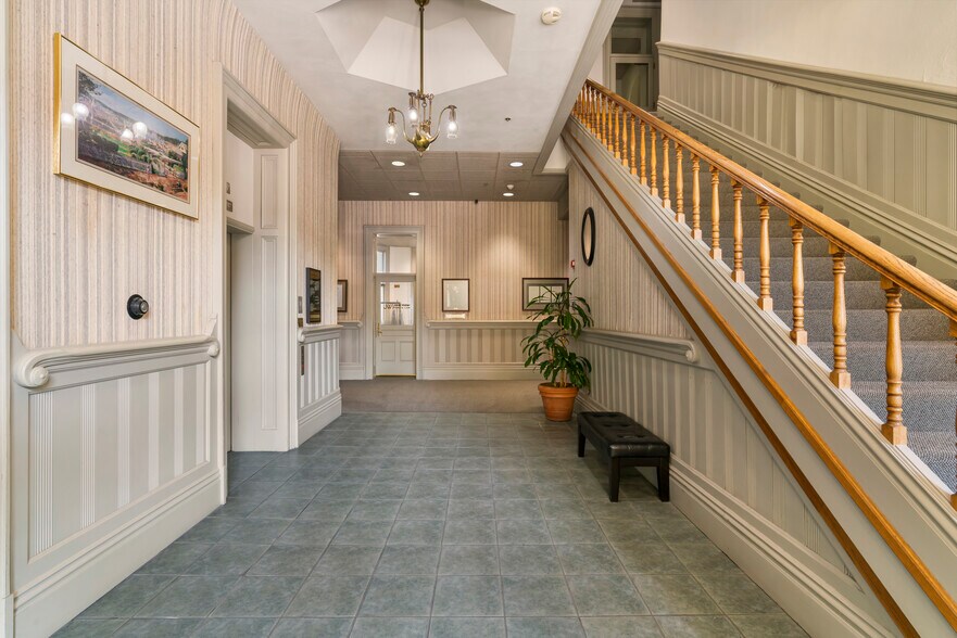 More Photos Of 621 Pacific Ave, Tacoma Office For Lease