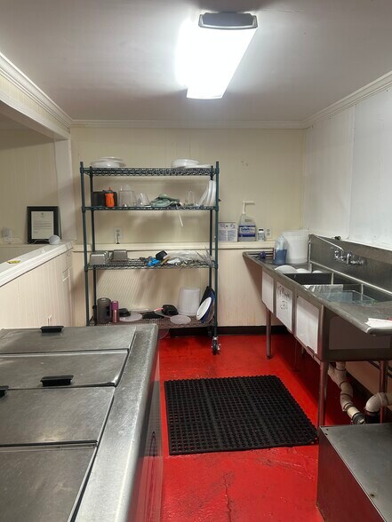 More Photos Of 3455 Martin Luther King Jr Dr SW, Atlanta Freestanding For Sale