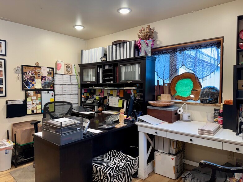 More Photos Of 600 N Old Steese Hwy, Fairbanks Warehouse For Sale