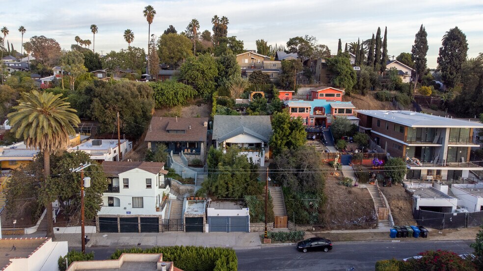 More Photos Of 1132 N Coronado St, Los Angeles Apartments For Sale