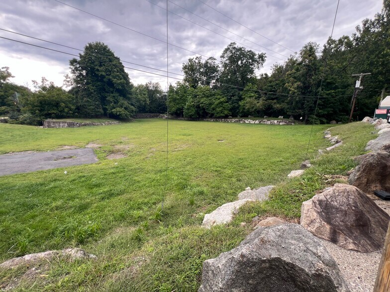 More Photos Of 90-96 Hamburg Tpke, Riverdale Freestanding For Sale