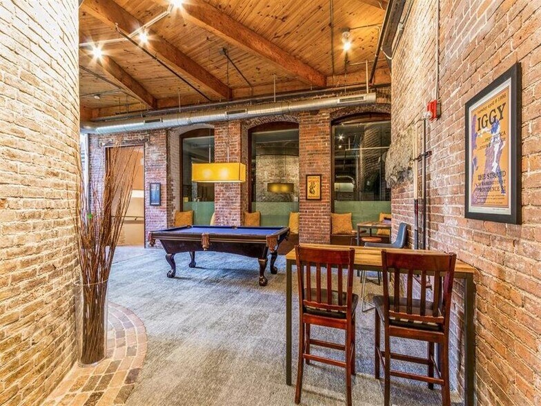 More Photos Of 166 Valley St, Providence Apartments For Sale