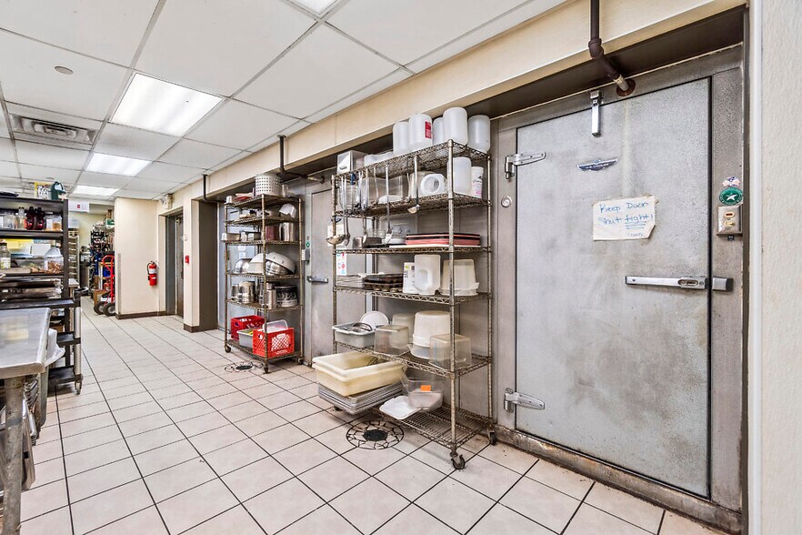 More Photos Of 2951 Old Orchard Rd, Jackson Restaurant For Sale