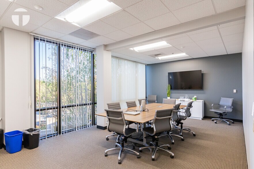 More Photos Of 2330 E Bidwell St, Folsom Medical For Sale