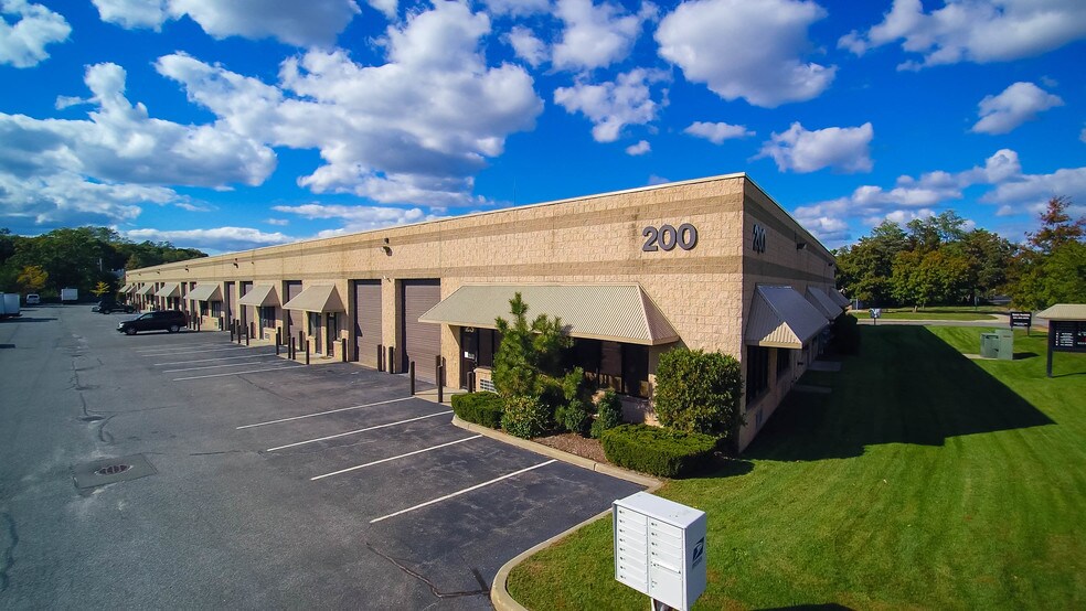 More Photos Of 200 Blydenburgh Rd, Islandia Warehouse For Lease